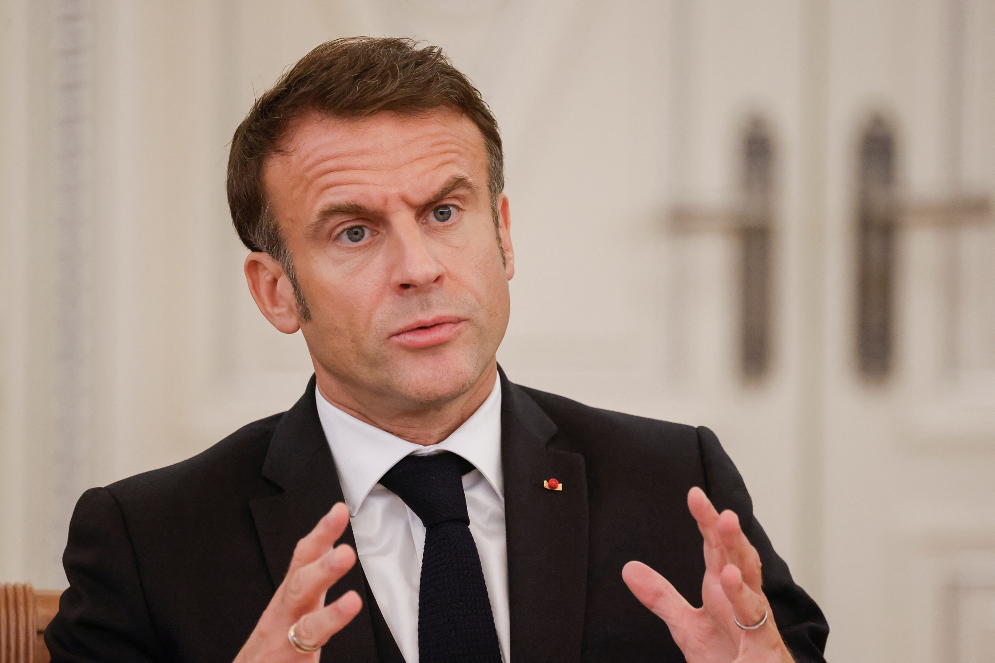 Macron est l&rsquo;architecte de l&rsquo;effondrement démocratique