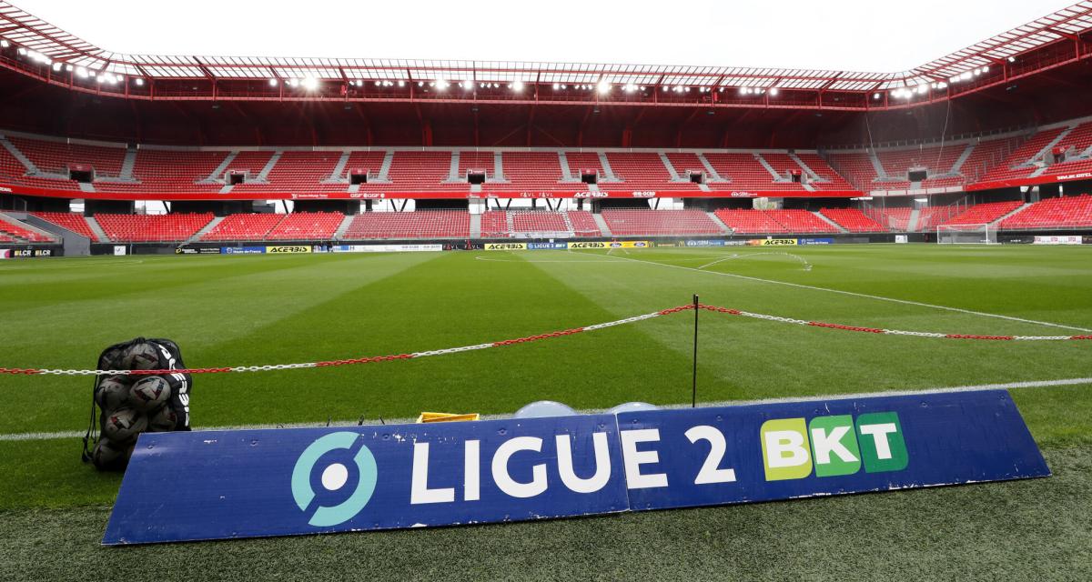 Valenciennes en danger : Sport Republic menace 10 emplois après un investissement massif