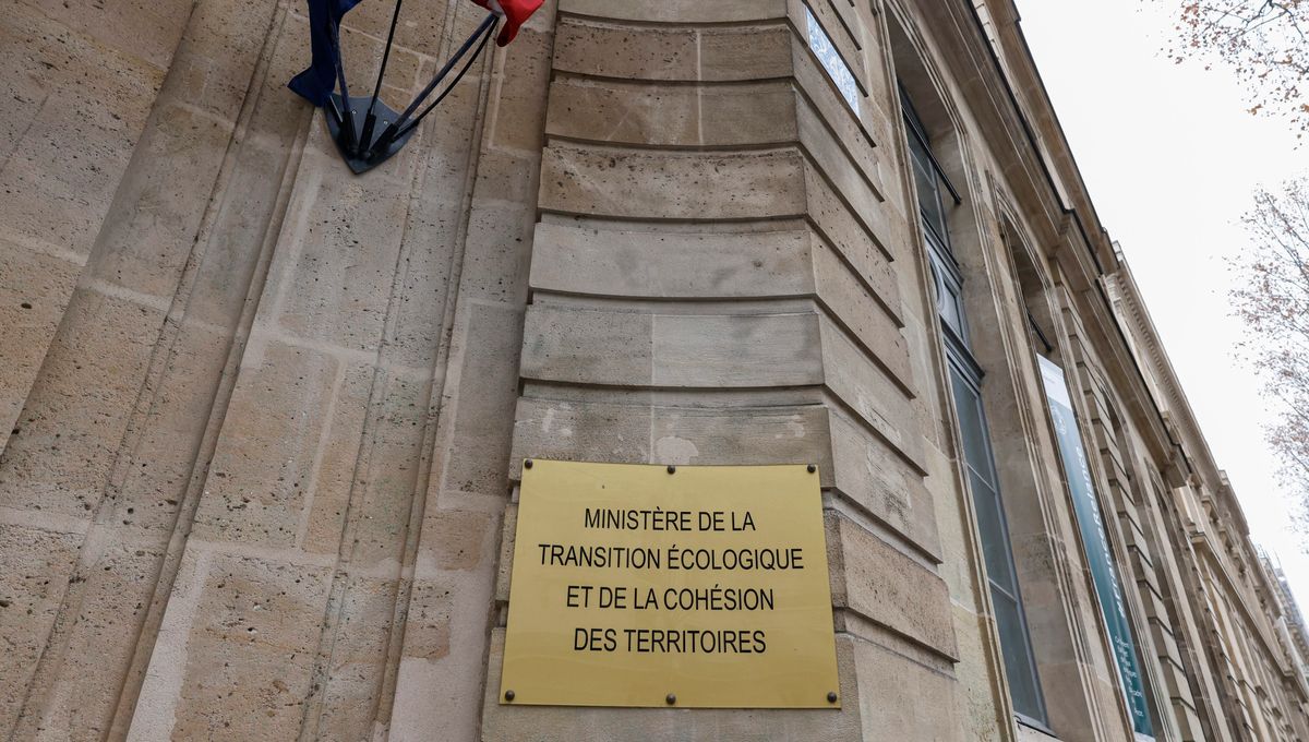 L&rsquo;horreur du Pontet : trois individus armés aspergent violemment un citoyen d’essence avant de le dévaster