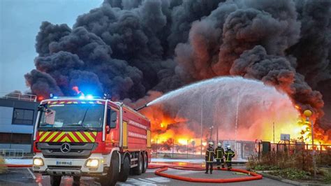 Rognac en flammes : l’effondrement d’un quartier en quelques heures