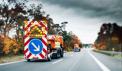 Un symbole des risques routiers : Des centaines de citoyens célébrent Romain Faure, tué par un camion poubelle